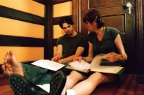 Ryan and Kelly Review the Script